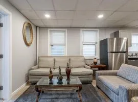 The Grand Retreat 9BR 4BA Near NYC and Airport