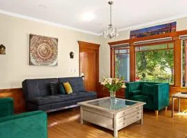 BEST neighborhood in Berkeley Luxury Home