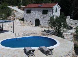 Villa Lucija, hotel v destinaci Ploče