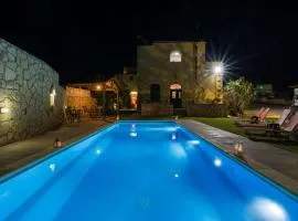 Skandalis Apartments with pool