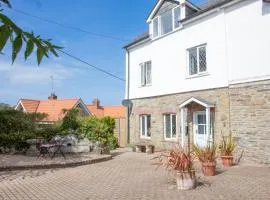 Bro Tref Cottage