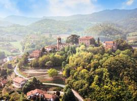 Castello di Casalborgone, Luxury Italian Castle Hotel, five-star hotel in Casalborgone