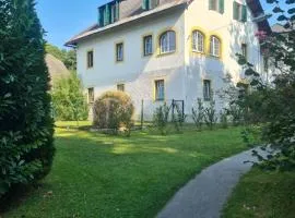 DiVilla Apartments