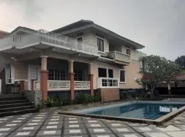Mawar Villa with Private Pool