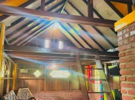 Swindo Homestay 77, Small House