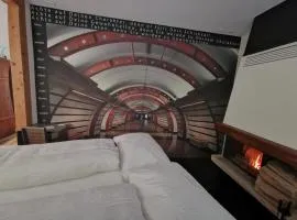 Zimmer by BERN-Strasse 16