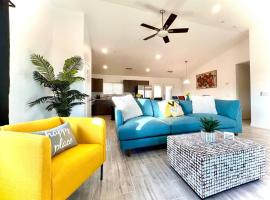 Gorgeous Home, Great Vibes & Nonstop Fun!, hotel in Desert Hot Springs