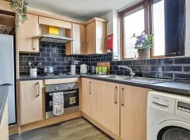 George House-WeeklyStay-CentreLocation-Student-Business-Parking-Sleep8