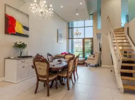 V&A Waterfront Luxury by NIVAR