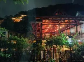 Cool Breeze Authentic Hotel Labuan Bajo Komodo