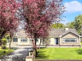 Countryside Family Home