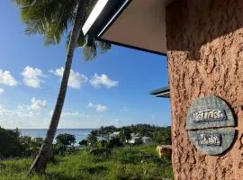 Potter House VILLA PITA vue sur lagon et village de Fare