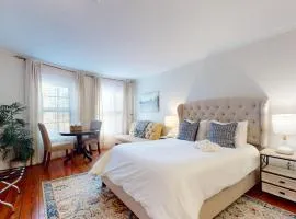 Large Private Room, Walk To Fenway, Bu, Hospitals