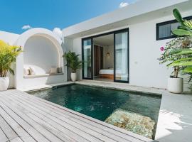 2BR Pool Villa in Seseh, 5 minutes to the Beach, hotel v destinaci Munggu