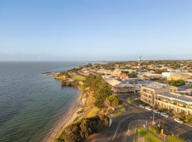 Ozone Hotel Kangaroo Island, hotel with parking in Kingscote