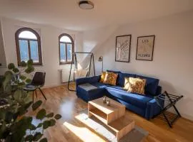 Apartment in Schloßchemnitz l Aufzug l W-Lan l Badewanne