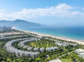 Meliá Vinpearl Cam Ranh Beach Resort