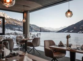 Seehotel Panorama Relax, hotel in Resia