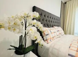Separate entry room with share bathroom