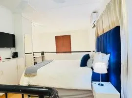Royal Classic Apartments