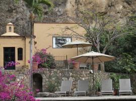 Casa Alamillo Hotel Boutique, hotel em Malinalco