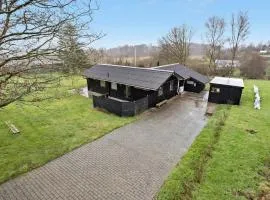Amazing Home In Spøttrup With Wifi