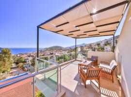 VILLA MYSTIC Private Pool-Garden & Sea Views in Central Location, מלון בקלקן