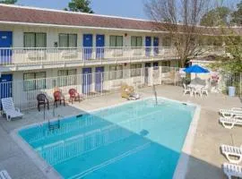 Motel 6-Washington, DC