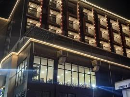 Ucha Hotel & Suites, familiehotel in Kampala