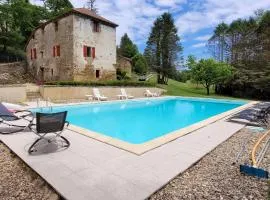 Grande maison pour 8 - Tranquillité - Piscine