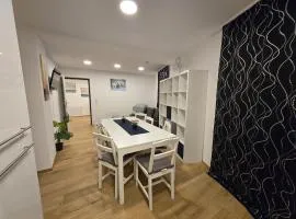 Aldrans Apartment with 3 bedrooms