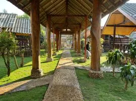 Nearthepark Resort at Pai