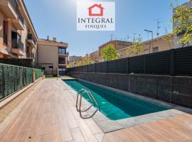 Sakura Apartment Palamós, хотел в Паламос