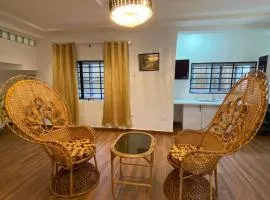 Cozy and Big 2 Bedrooms House 5 mins to Legon Campus