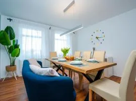 Ferienwohnung Stadtblick - Modernes Wohnen auf 2 Etagen