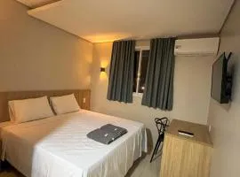 Izzy Hotel