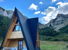 At the End of the World, ξενοδοχείο με πάρκινγκ σε Andrijevica