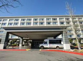 Coast Gateway Hotel