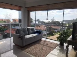 Apto com vista para o mar e pé na areia a 200mts