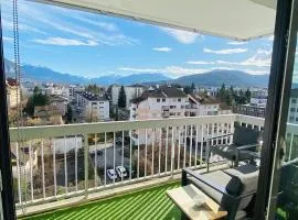 Panorama Stay, Pool, Balcony and Mountain View