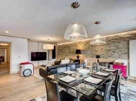 Appartement spacieux avec sauna, parking et WiFi à Courchevel - FR-1-562-12