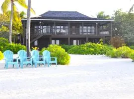 Featherstone Upstairs Apartment, Cayman Brac