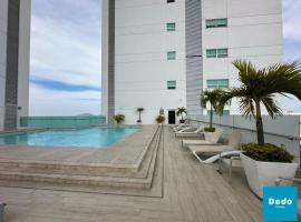 Departamento en Torre M、マサトランのホテル