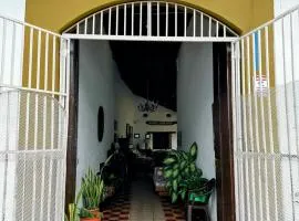 Casa Yoly Hostel Granada