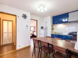 2LDK Quiet area Free parking space 6min from station