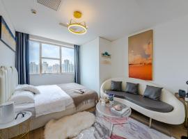 Qingdao Shanhaiji Sea View B&B Wusi Square Branch, apartm&aacute;n v destinaci Fushansuo