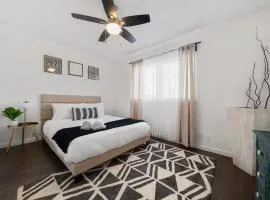 3BR 2BA Gem in Rancho Near Shop Centers & Eateries