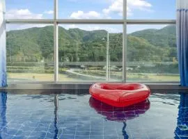 Gyeongju joypoolvilla&kidspension