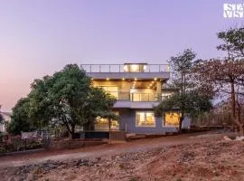 Palazzo in the Mountain by VEO - Part of StayVista