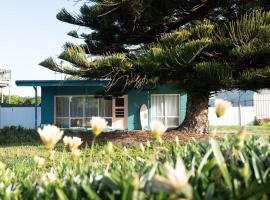 The Middleton Shack -185 Newell, Hotel in Middleton